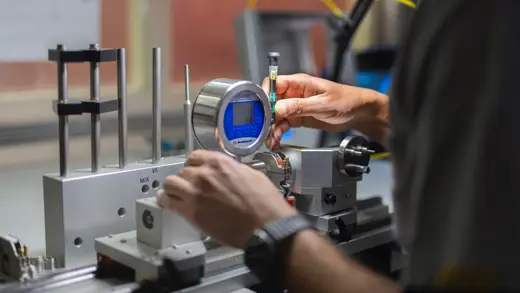 Cảm biến lưu lượng - Flow meter Bronkhorst